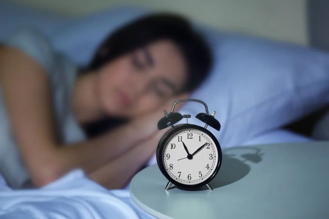 睡眠不足可能增加患糖尿病风险，6个建议助你好眠